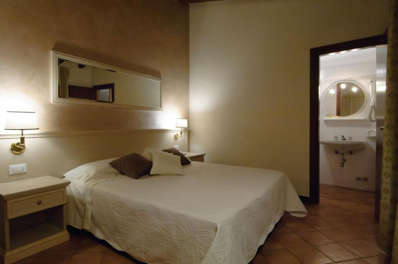 Albergo Cavallino 10 Toscolano Maderno Extérieur photo